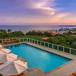 Mvr - Elevate Your Stay With Panoramic Bay Views